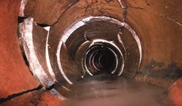 what causes a collapsed drain